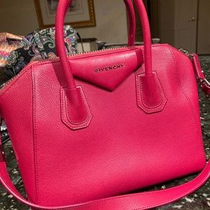 Givenchy medium antigona crossbody. It does have some wear and tear, priced low